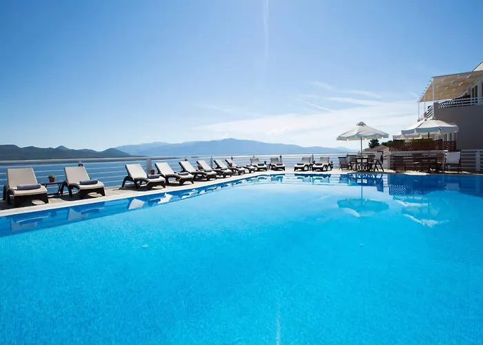 Adriatica Hotel Νικιάνα