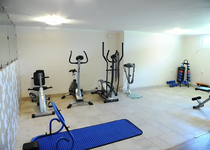 Agnadi Suites Επίσκοπος