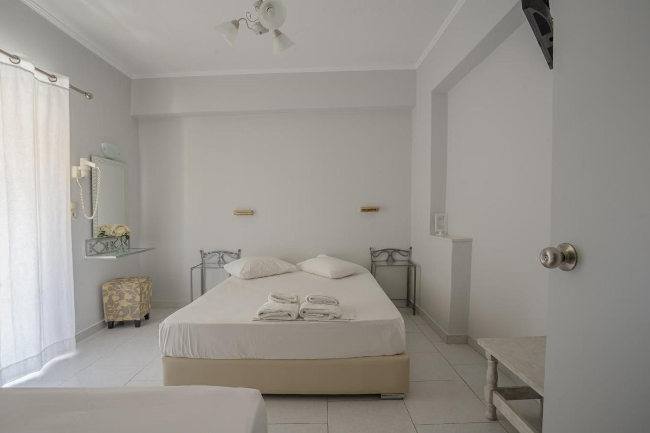 Two-Bedroom Apartment,1003289106:JPEG