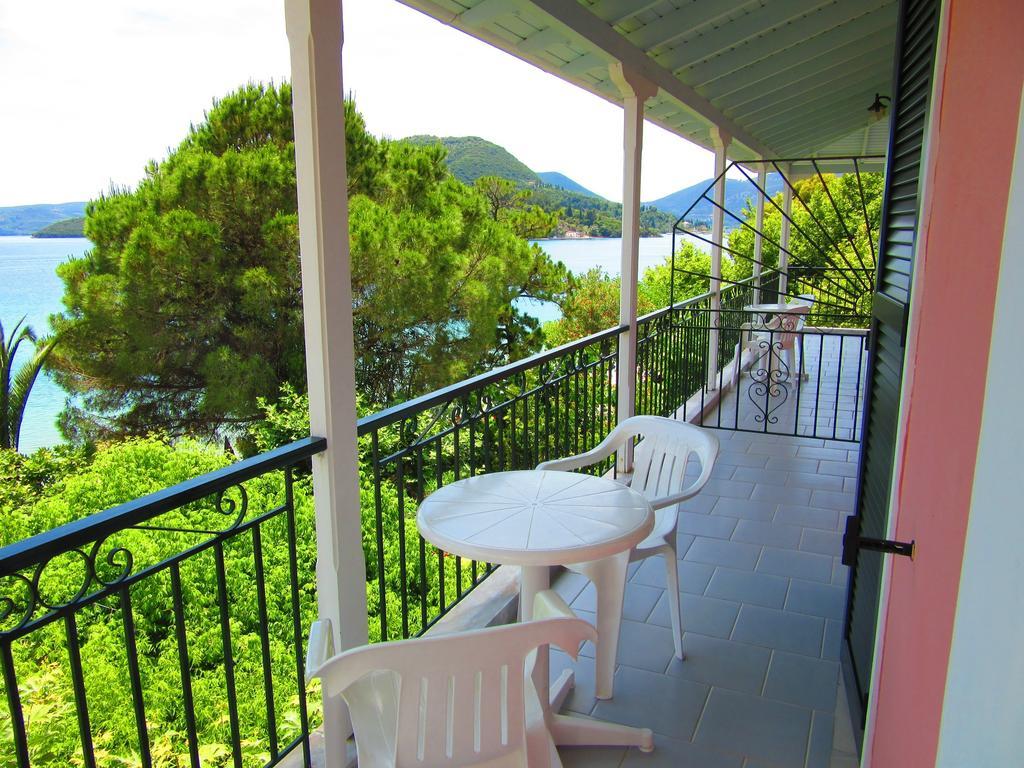 Triple Room,629945130:JPEG