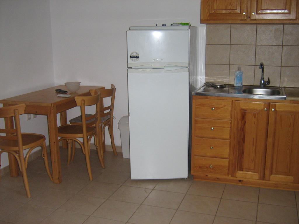 Studio Apartment
