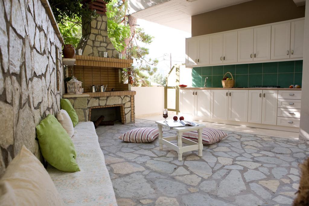 Double Room Shared Balcony