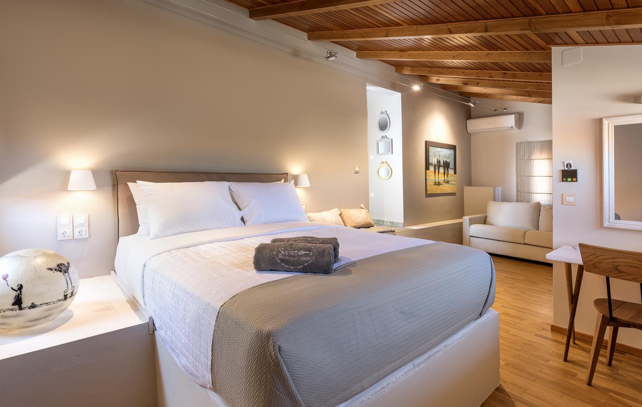 One-Bedroom Suite,595771599:JPEG
