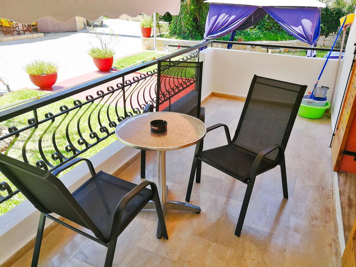 Studio für 3 Personen mit Gartenblick