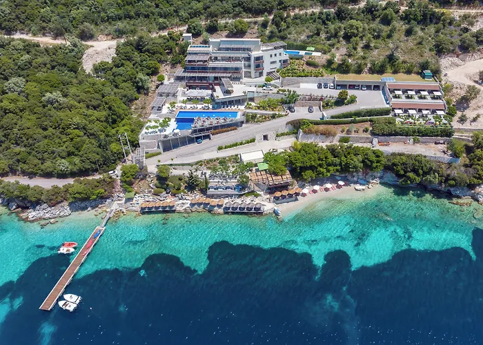 Lefkada City Hotels